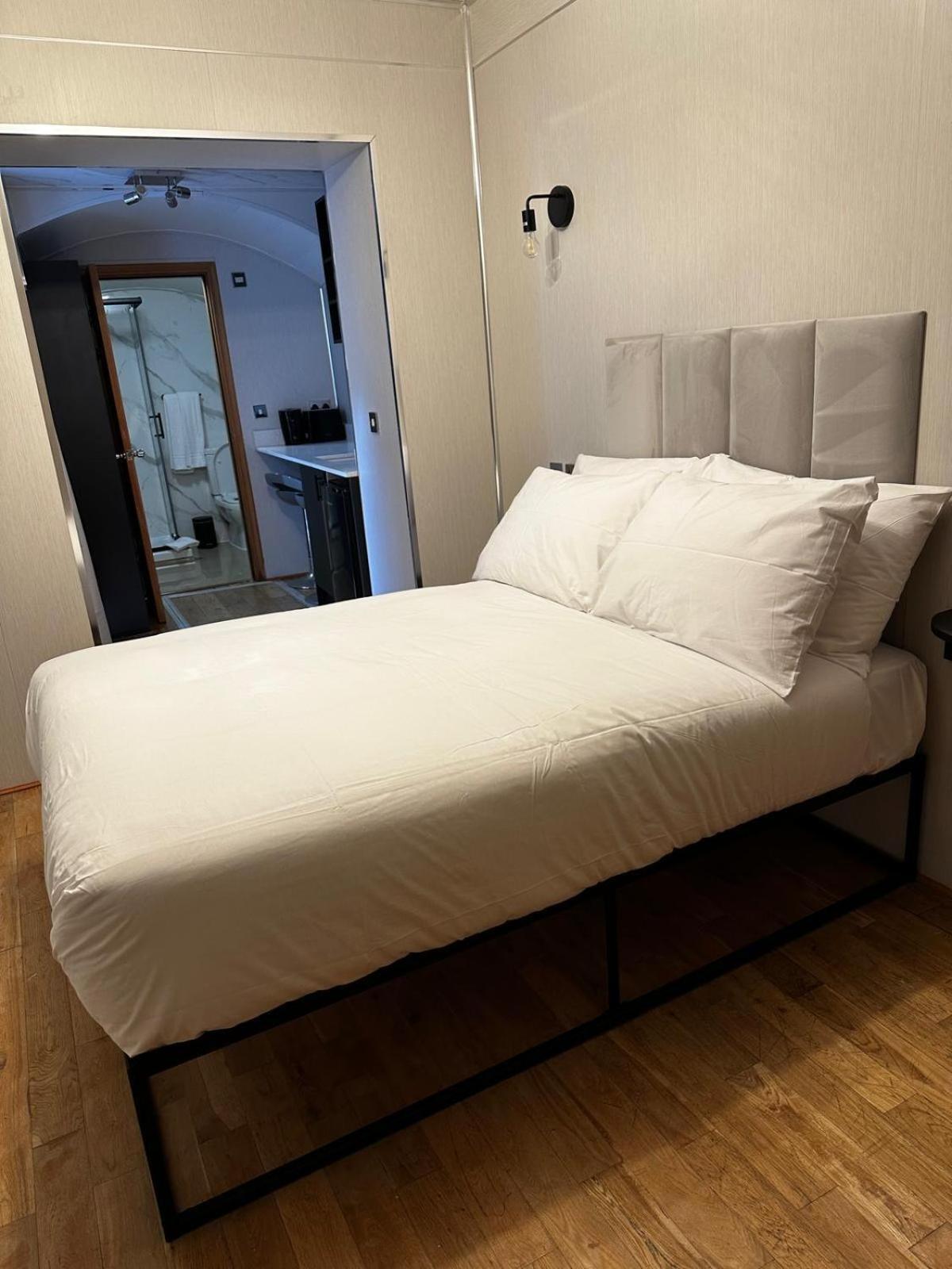 Fb1-Spacious Basement Studio Flat Fits 2- Near Hyde Park London Exteriör bild